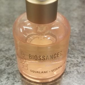 Biossance Squalane + Vitamin C Rose Oil